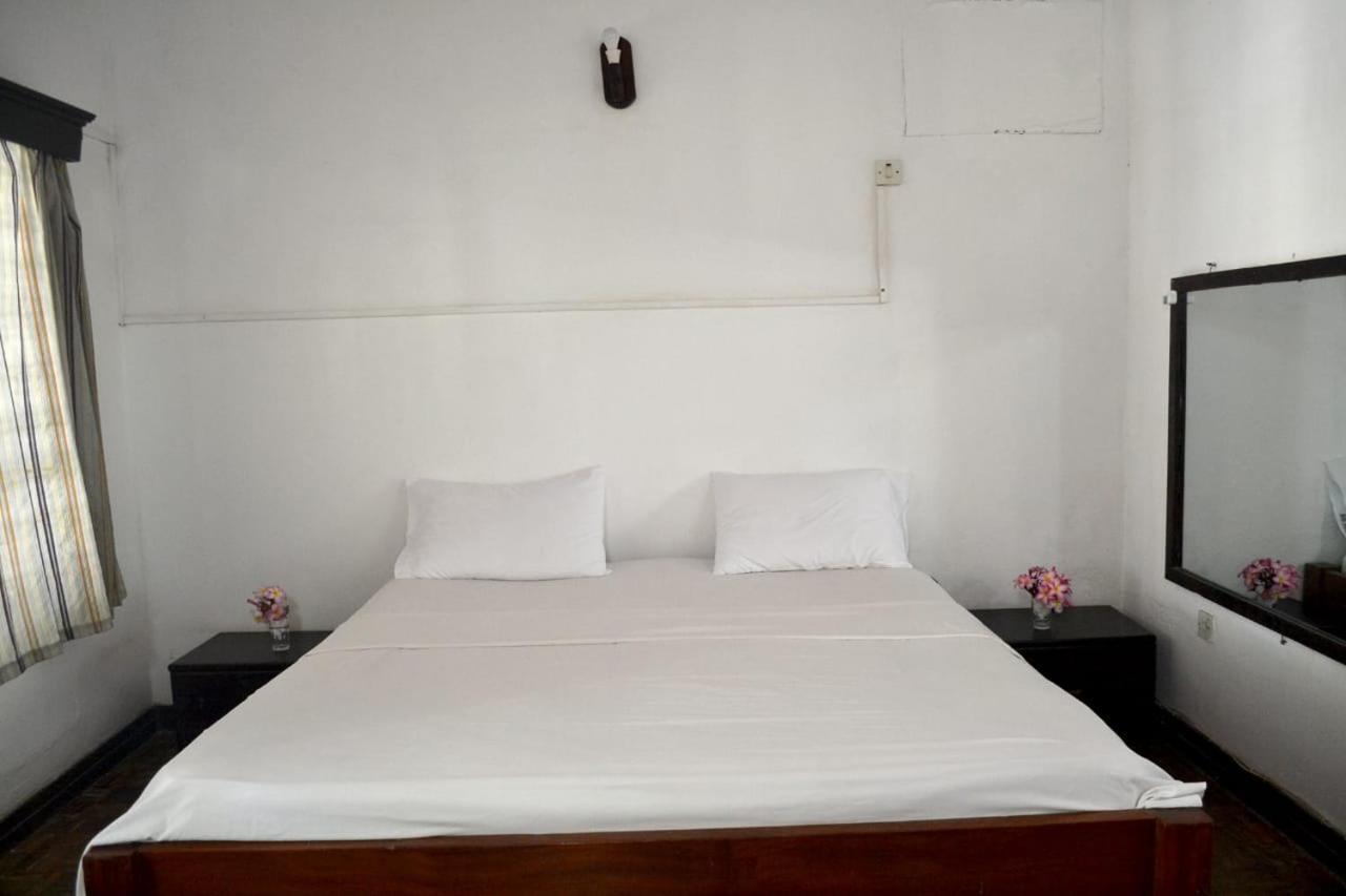The New Big Tree Beach Resort Mombasa Eksteriør bilde