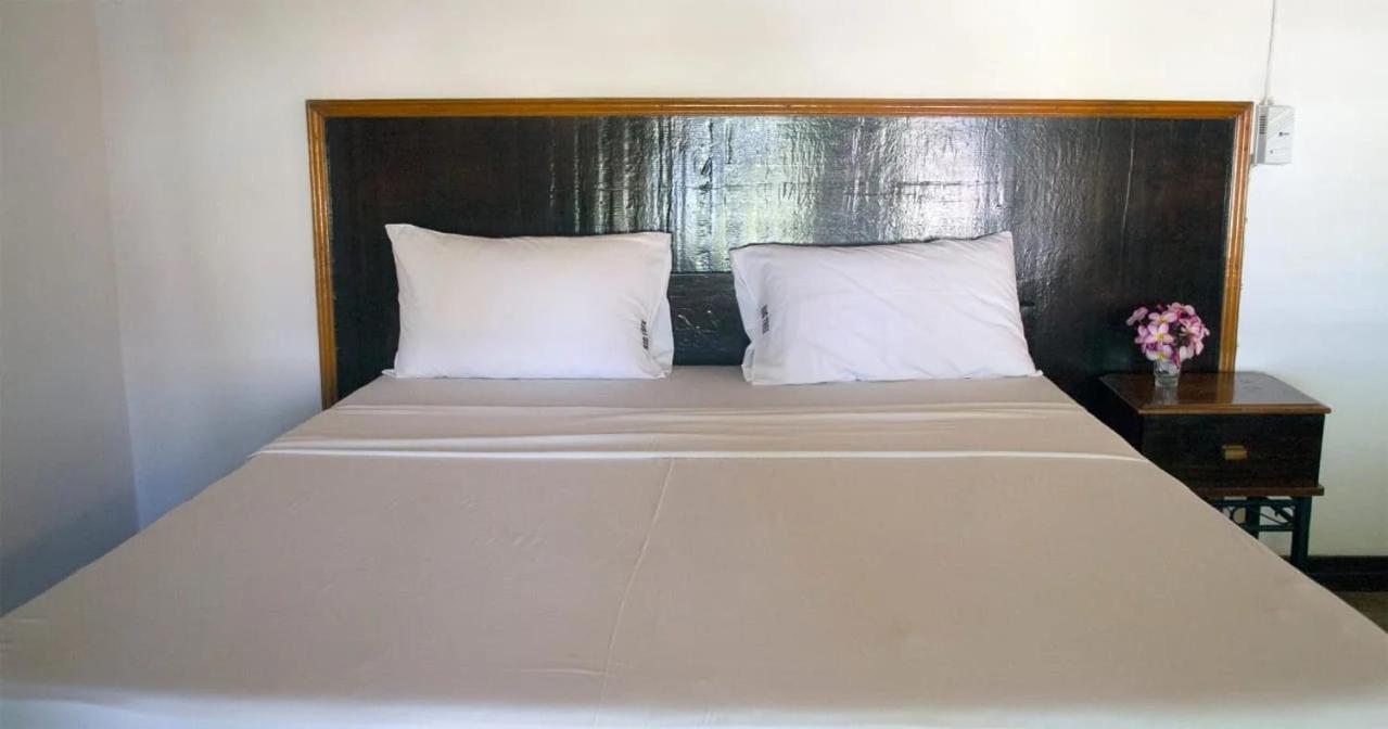 The New Big Tree Beach Resort Mombasa Eksteriør bilde